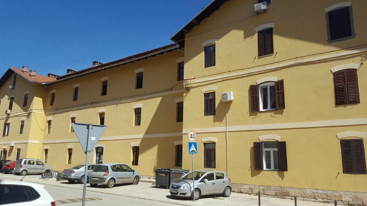 Loft Apartment Пула Экстерьер фото